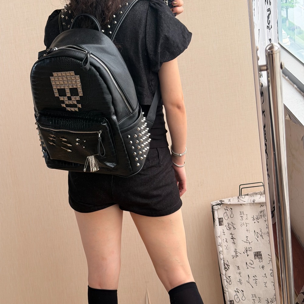 Original Black Crocodile Patte - огляд і ціна Fashion Backpack Women